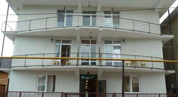 Гостиница Эллас Адлер